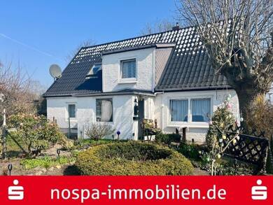 Einfamilienhaus zum Kauf 195.000 € 4 Zimmer 90 m² 843 m² Grundstück Tönning 25832