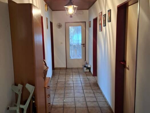 Einfamilienhaus zum Kauf 315.000 € 6 Zimmer 90 m² 1.000 m² Grundstück Nißlpram Bayerbach b. Ergoldsbach 84092