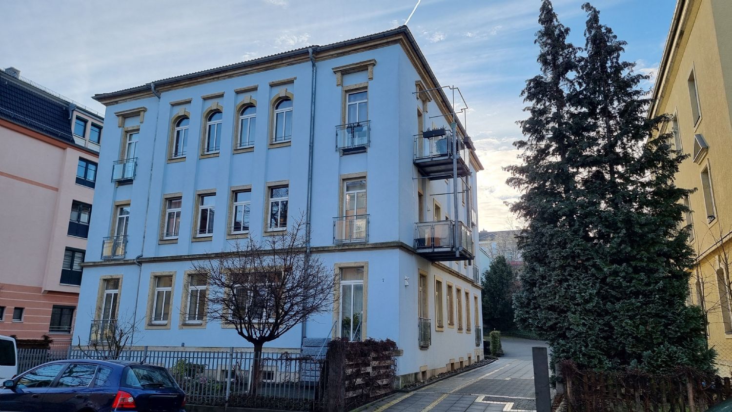 Wohnung zum Kauf 129.000 € 2 Zimmer 54 m²<br/>Wohnfläche 1.<br/>Geschoss Cotta (Sachsdorfer Str.) Dresden 01157