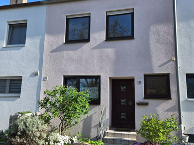 Haus zur Miete 1.650 € 5 Zimmer 129 m² 120 m² Grundstück Altenberg Oberasbach 90522