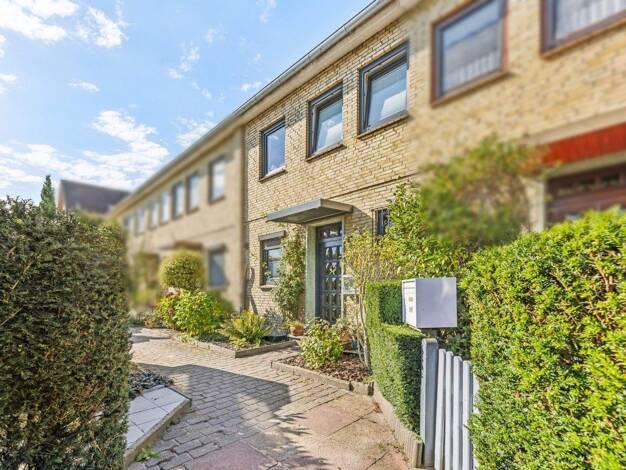 Reihenmittelhaus zum Kauf 249.000 € 4 Zimmer 78,9 m² 202 m² Grundstück Uetersen 25436