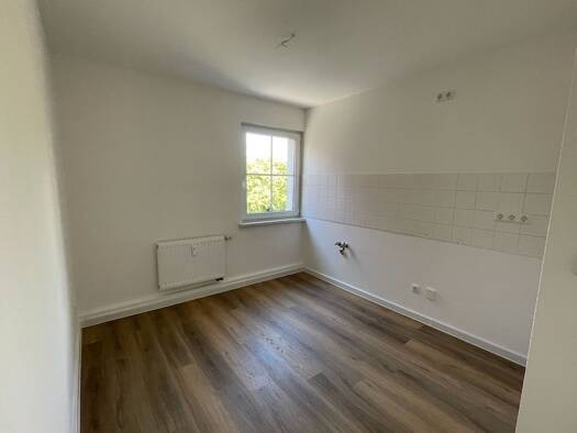 Wohnung zur Miete 432 € 2 Zimmer 43,2 m² Geschoss EG/2 frei ab sofort Johann-Sebastian-Bach-Straße 26 Görden Brandenburg an der Havel 14772