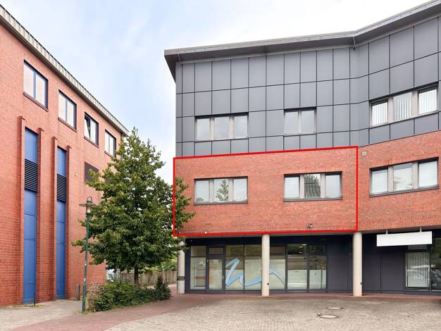 Büro zur Miete provisionsfrei 620 € 3 Zimmer 65 m² Bürofläche Innenstadt Neumünster 24534
