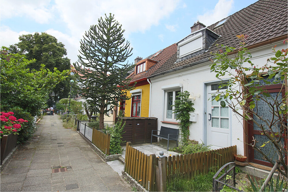 Reihenmittelhaus zum Kauf 298.000 € 3 Zimmer 58 m²<br/>Wohnfläche 77 m²<br/>Grundstück Hulsberg Bremen 28205