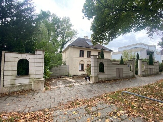 Mehrfamilienhaus zum Kauf provisionsfrei als Kapitalanlage geeignet 5.432.000 € 9 Zimmer 258 m²<br/>Wohnfläche 828 m²<br/>Grundstück Herzogpark München / Bogenhausen 81925