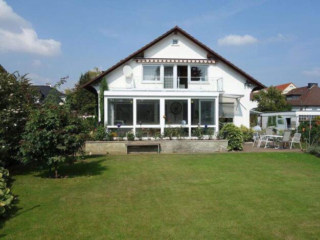 Einfamilienhaus zum Kauf provisionsfrei 785.000 € 10 Zimmer 283 m² 831 m² Grundstück Dörnigheim Maintal 63477