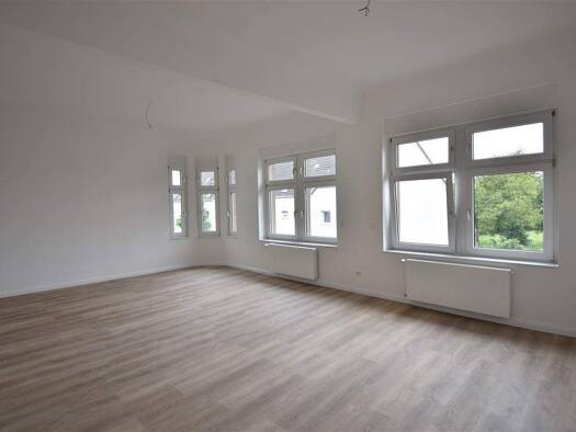 Wohnung zur Miete 850 € 3 Zimmer 96 m² 2. Geschoss frei ab sofort Krefelder Straße 107 Eicken Nord 41061
