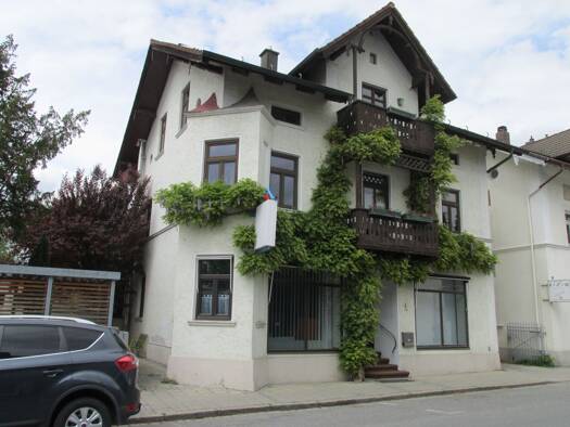 Wohnung zur Miete 700 € 2,5 Zimmer 58 m² Geschoss 1/3 frei ab 15.03.2026 Bad Aibling 83043