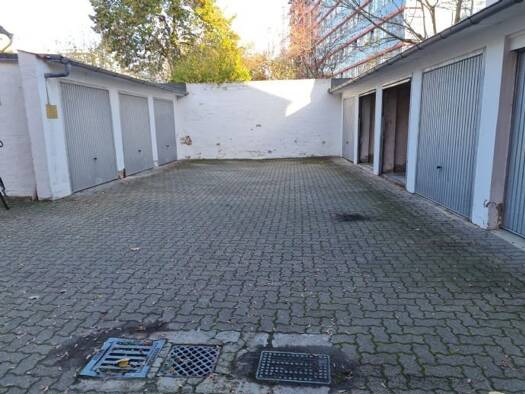 Garage zur Miete provisionsfrei 80 € Kastanienallee 12 Braunschweig 38102