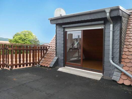 Wohnung zur Miete 850 € 3,5 Zimmer 96 m² frei ab 01.04.2026 Wächtersbach 63607