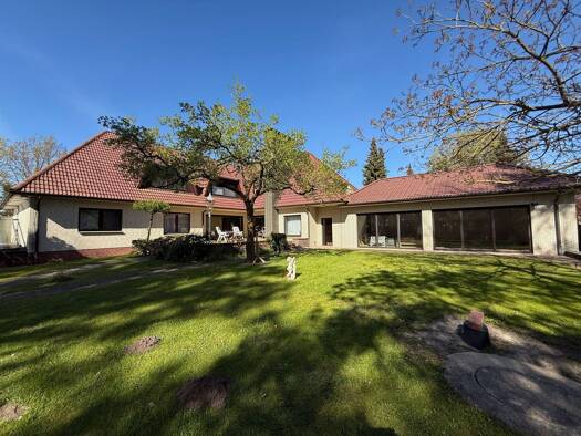 Mehrfamilienhaus zum Kauf als Kapitalanlage geeignet 849.000 € 415 m² 1.750 m² Grundstück Horburg Barum 21357