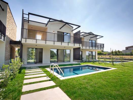 Villa zum Kauf 970.000 € 3 Zimmer 61,3 m² 400 m² Grundstück Via Boffenigo 2 Costermano sul Garda 37010