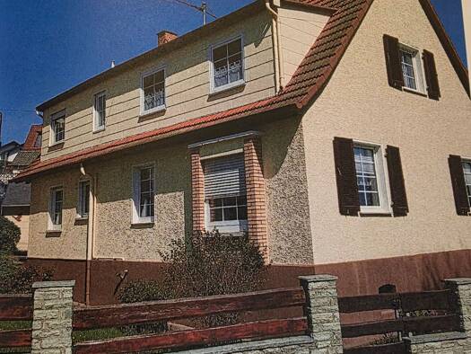 Einfamilienhaus zum Kauf provisionsfrei 300.000 € 6 Zimmer 254 m² 471 m² Grundstück Emmershausen Weilrod 61276