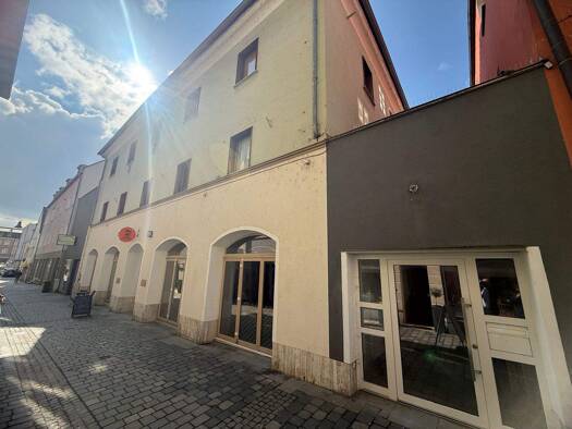 Sonstiges zum Kauf als Kapitalanlage geeignet 1.570.000 € 16 Zimmer 622 m² 400 m² Grundstück Straubing 94315