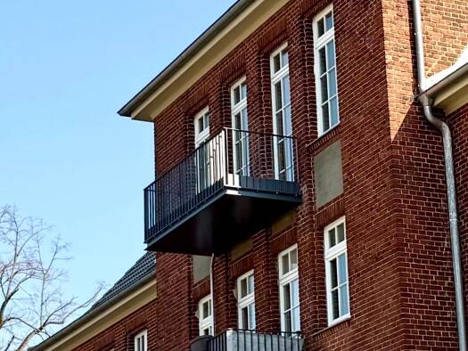 Wohnung zur Miete 900 € 2 Zimmer 63 m² Geschoss 2/3 frei ab sofort Strausberg Strausberg 15344