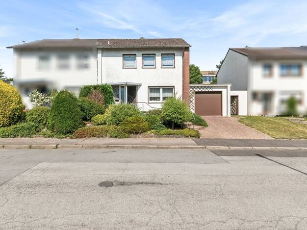 Doppelhaushälfte zum Kauf 345.000 € 4 Zimmer 84 m² 477 m² Grundstück Münsterbusch Stolberg 52223