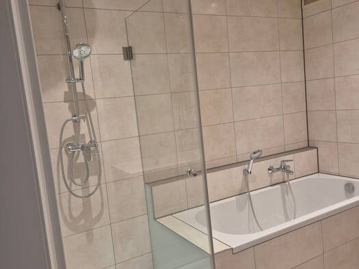 Wohnung zum Kauf 353.700 € 3 Zimmer 92,5 m² Geschoss 1/2 frei ab sofort Waldstraße 15 Deutenbach Stein 90547