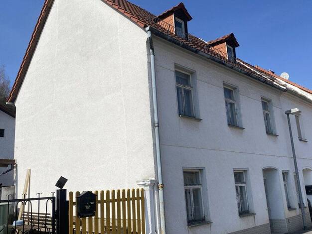 Reihenendhaus zum Kauf provisionsfrei 35.000 € 6 Zimmer 128,9 m² 320 m² Grundstück Alexander-Puschkin-Straße 8 Gößnitz Gößnitz 04639