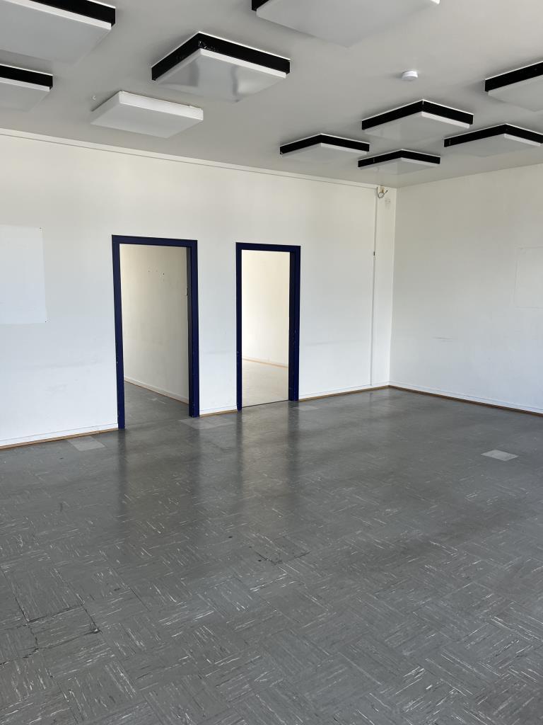 Büro-/Praxisfläche zur Miete 2.676 € 223 m²<br/>Bürofläche ab 223 m²<br/>Teilbarkeit Altstadt 8 Trier 54290