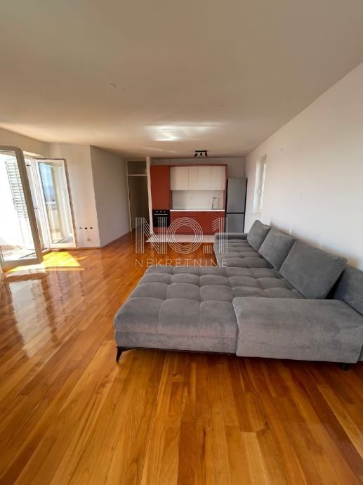 Wohnung zum Kauf 180.000 € 2 Zimmer 56 m²<br/>Wohnfläche 4.<br/>Geschoss Crikvenica center