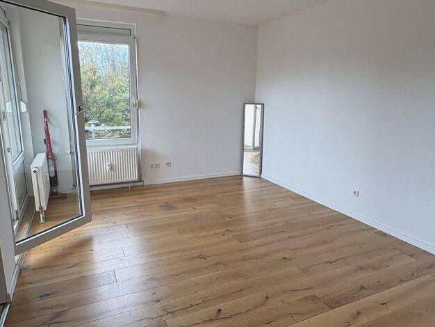 Wohnung zur Miete 750 € 1 Zimmer 27 m² 1. Geschoss Jenaer Straße 8 Hagsfeld Hagsfeld 76139