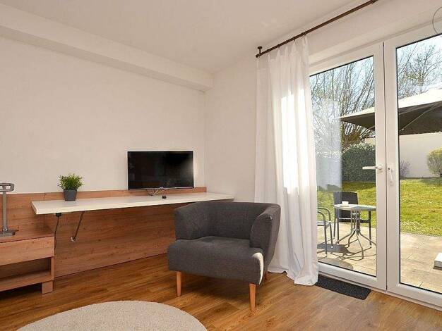 Wohnung zur Miete 990 € 1 Zimmer 30 m² EG frei ab sofort Euerbach 97502