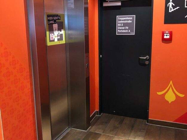 Tiefgaragenstellplatz zur Miete 120 € Mitte Ludwigsburg 71634