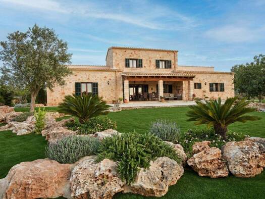 Villa zum Kauf 1.950.000 € 5 Zimmer 400 m² 14.100 m² Grundstück Santanyí 07690