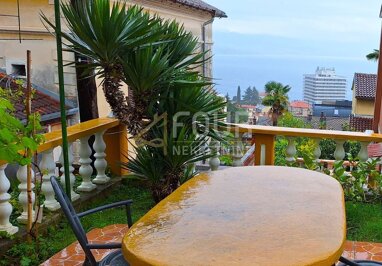 Wohnung zum Kauf 165.000 € 1 Zimmer 27 m² Opatija center