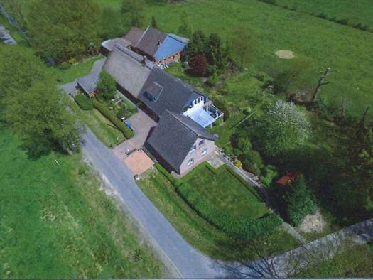 Haus zum Kauf 475.000 € 9 Zimmer 304 m² 17.286 m² Grundstück Campe Berne 27804