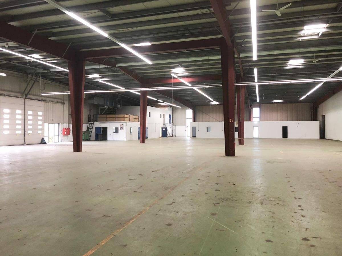 Halle/Industriefläche zur Miete provisionsfrei 4 € 4.641 m²<br/>Lagerfläche ab 2.247 m²<br/>Teilbarkeit Rünthe Bergkamen 59192