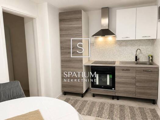 Wohnung zur Miete 500 € 1 Zimmer 40 m² Omisalj Omišalj