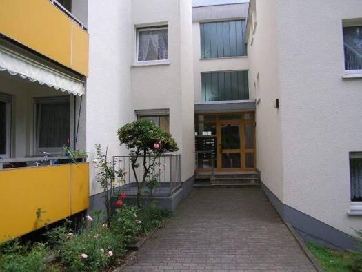 Wohnung zur Miete nur mit Wohnberechtigungsschein 363 € 3 Zimmer 72,1 m² 1. Geschoss frei ab sofort Geisaer Straße 3 Aschenberg Fulda 36039