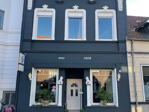 Haus zum Kauf 389.000 € 6 Zimmer 220 m² 574 m² Grundstück Gronauer Straße 55 Epe Gronau 48599
