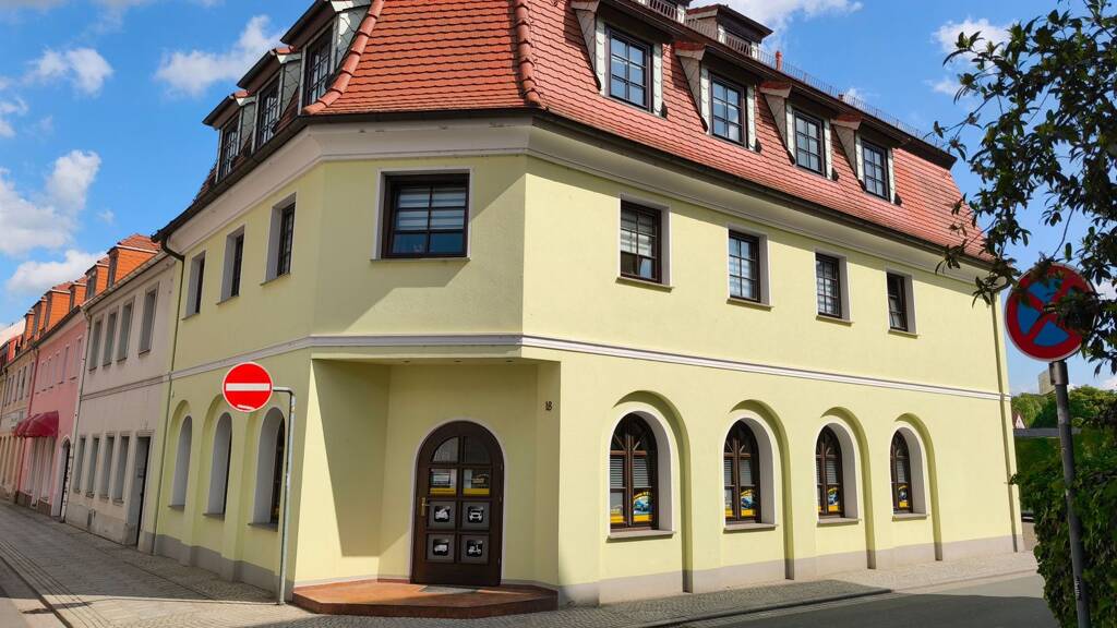 Mehrfamilienhaus zum Kauf als Kapitalanlage geeignet 459.000 € 366 m² Hospitalstraße 18 Oschatz 04758