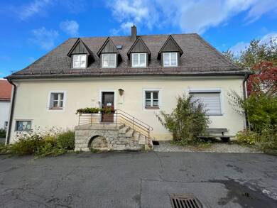 Einfamilienhaus zum Kauf 214.000 € 5 Zimmer 201 m² 1.067 m² Grundstück Thumsenreuth Krummennaab 92703