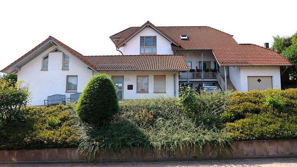 Einfamilienhaus zum Kauf 425.000 € 6 Zimmer 280 m² 1.939 m² Grundstück Raboldshausen Neuenstein 36286