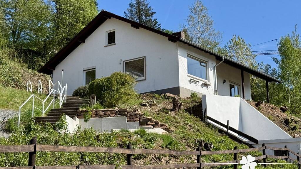 Einfamilienhaus zum Kauf 290.000 € 3 Zimmer 108,4 m² 1.136 m² Grundstück Rothenbuch 63860