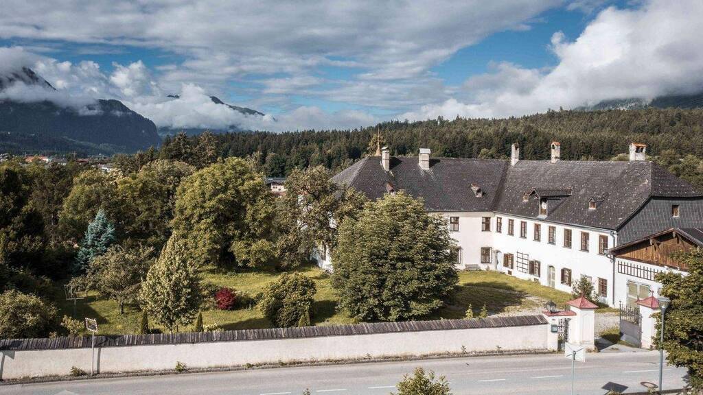 Schloss zum Kauf 790 m² 4.129 m² Grundstück Achenrain 57 Kramsach 6233