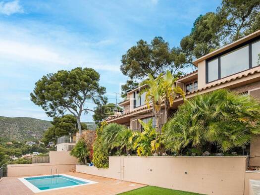 Haus zum Kauf 1.350.000 € 263 m² 571 m² Grundstück Castelldefels 08860