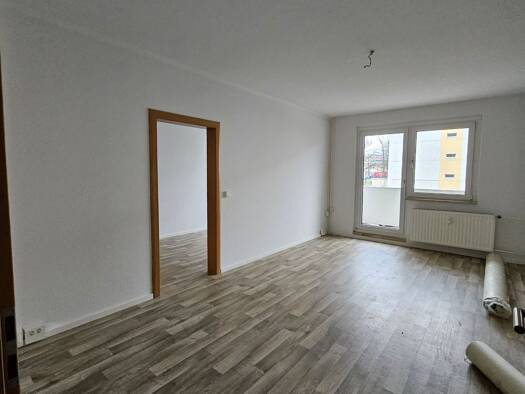 Wohnung zur Miete - Erstbezug 530 € 4 Zimmer 79,1 m² 1. Geschoss Rudolf-Elle-Straße 9 Eisenberg 07607