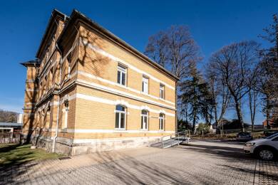 Büro-/Praxisfläche zur Miete 750 € 1 Zimmer 160 m² Bürofläche Großschönau Großschönau 02779