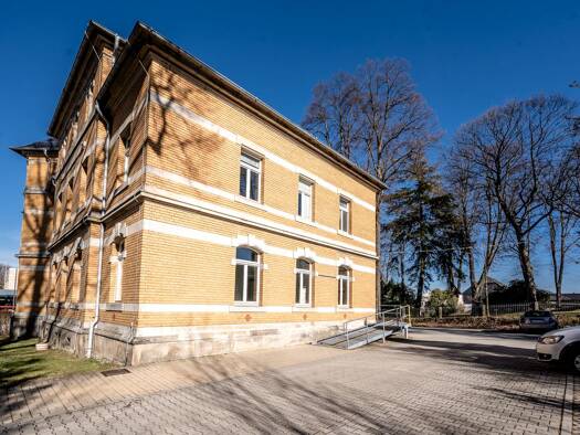 Büro zur Miete 750 € 1 Zimmer 160 m² Bürofläche Großschönau Großschönau 02779
