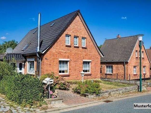 Mehrfamilienhaus zum Kauf 5.700 € 400 m² 380 m² Grundstück Ostingersleben Ingersleben 39343