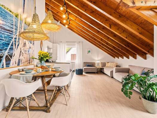 Wohnung zur Miete 1.100 € 2,5 Zimmer 67 m² Geschoss 2/2 frei ab 15.11.2026 Zum Laugele 17 Nußdorf Überlingen 88662