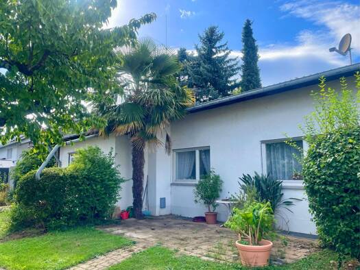 Bungalow zum Kauf 639.000 € 3,5 Zimmer 112 m² 825 m² Grundstück frei ab sofort Hausen an der Möhlin Bad Krozingen 79189