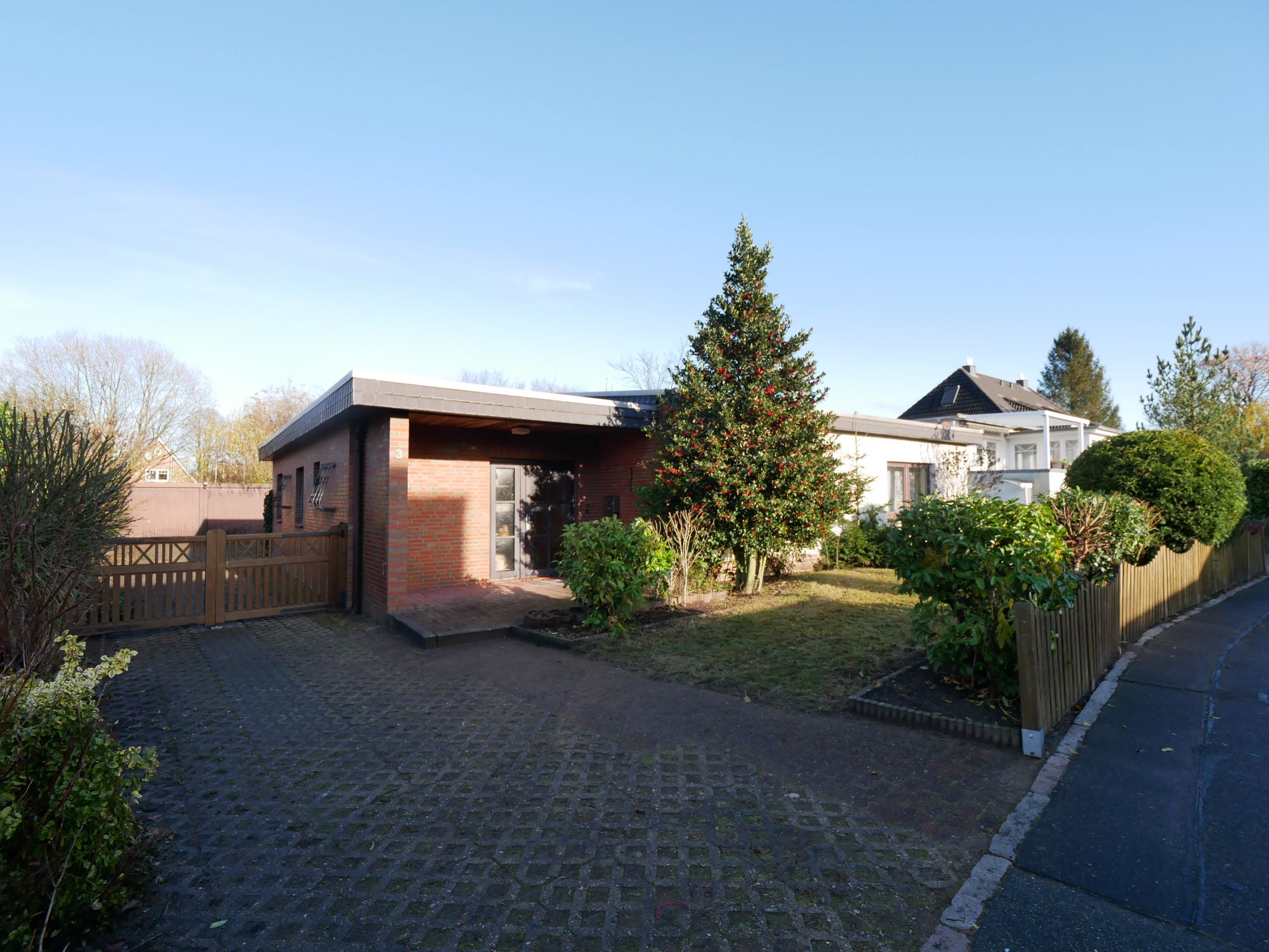 Haus zum Kauf 215.000 € 4 Zimmer 101,5 m²<br/>Wohnfläche 785 m²<br/>Grundstück Westerrönfeld Westerrönfeld 24784