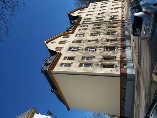 Wohnung zur Miete 450 € 3 Zimmer 77,6 m² 3. Geschoss frei ab 01.10.2026 Pleißaer Straße 11 Limbach-Oberfrohna 09212