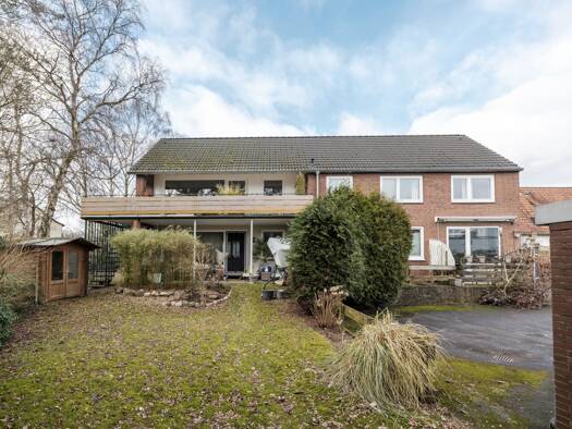 Mehrfamilienhaus zum Kauf als Kapitalanlage geeignet 900.000 € 330,9 m² 1.004 m² Grundstück Sasel Hamburg 22391