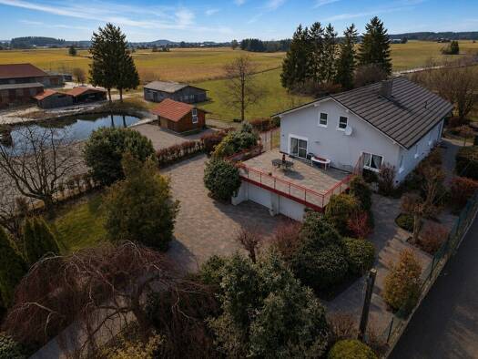 Einfamilienhaus zum Kauf 329.000 € 3 Zimmer 111,1 m² 1.430 m² Grundstück Siedling Traitsching 93455